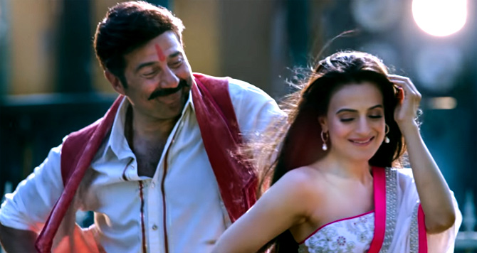 true movie review of Bhaiaji Superhit