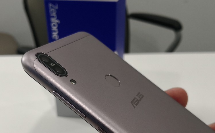 budget oriented mobile phones to play Pubg mobile