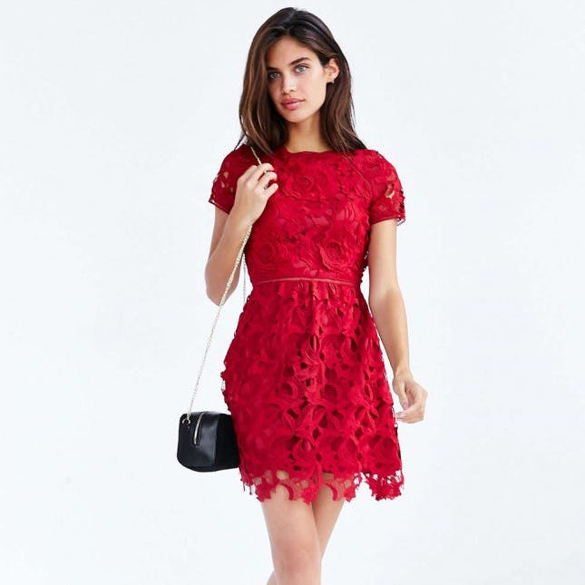 Shop According To Your Zodiac Sign This Valentine (Aries, Taurus, Gemini and Cancer)