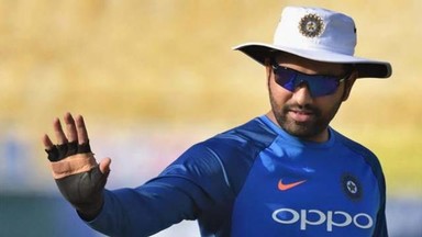 एकदिवसीय मैचों में दो दोहरे शतक लगाने वाले रोहित शर्मा के नाम हैं ये खास रिकॉर्ड