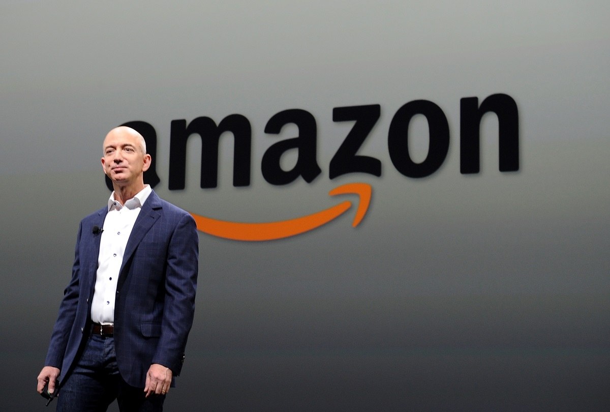 AMAZON के सीईओ जेफ बेजोस का फोन हैक किया सऊदी अरब-Youth Express