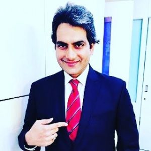 ज़ी न्यूज़ के एडिटर