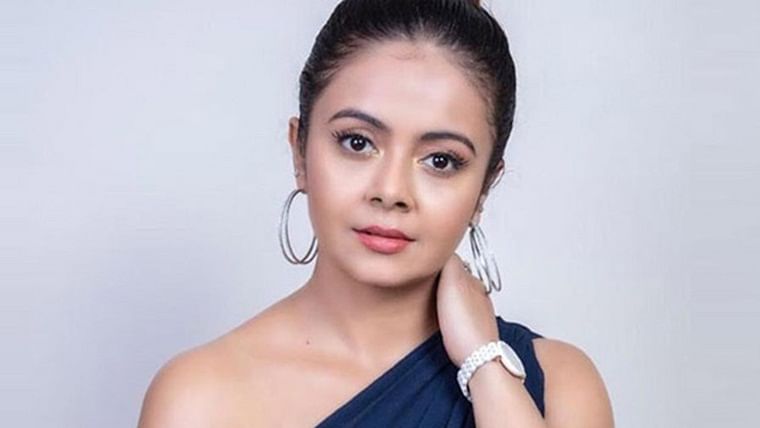 देबोलिना भट्टाचार्जी की वापसी होते ही बिग बॉस के घर से बाहर होगा यह कंटेस्टेंट Youth Express