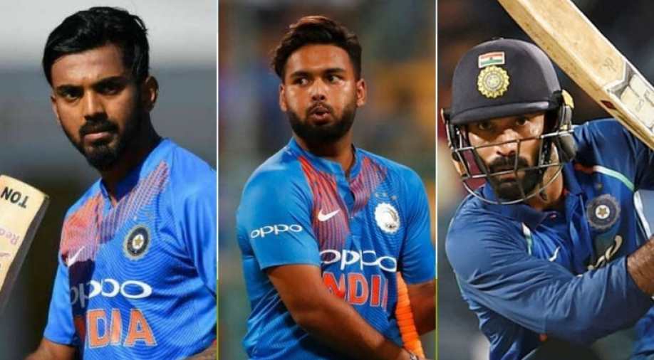 हार्दिक पांड्या के बाद अब यह क्रिकेटर बर्फीले पहाड़ों पर गर्लफ्रेंड के साथ कर रहा है एन्जॉय, तस्वीरें देखना न भूले Youth Express