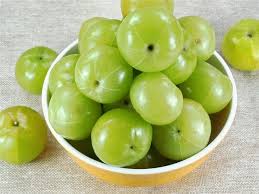 सर्दियों में ज़रूर खाएं ये अमृतफल, मिलेंगे कई स्वास्थ लाभ