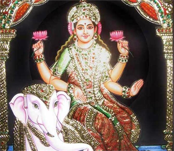 उस घर से गरीबी दूर रहती है, जिस घर में होती है ये पांच चीजें, क्या आपके घर में है Youth Express