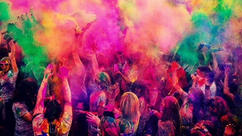 होली पर इन जगहों पर जाकर उठाएं लुत्फ, जानियें क्या है खास