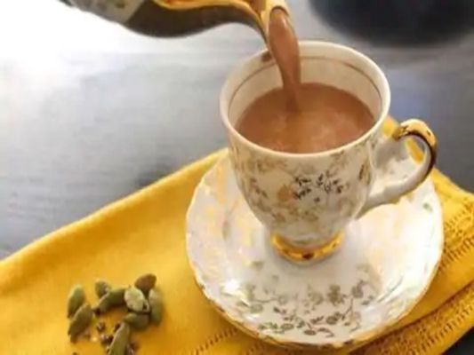 अगर ज्यादा चाय का करते है सेवन, तो हो सकती है नुकसानदेह