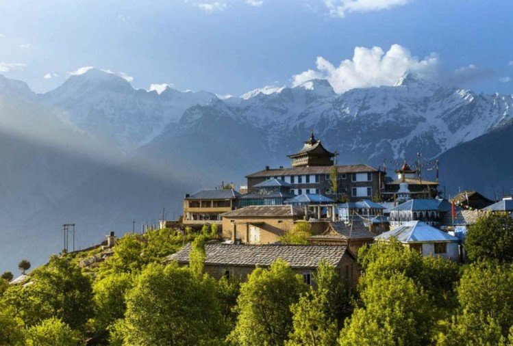हिमाचल के इस सुंदर गांव का दीदार, जानियें क्या है इसकी खासियत