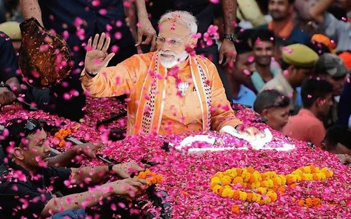 फ़िल्मी सितारों ने दी प्रधानमंत्री नरेंद्र मोदी को जन्मदिन की शुभकामनाएं..