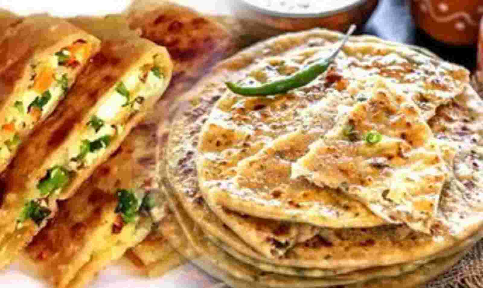 घर में बनाएं पनीर शिमला मिर्च के पराठे, होते है स्वादिष्ट, जानियें रेसिपी